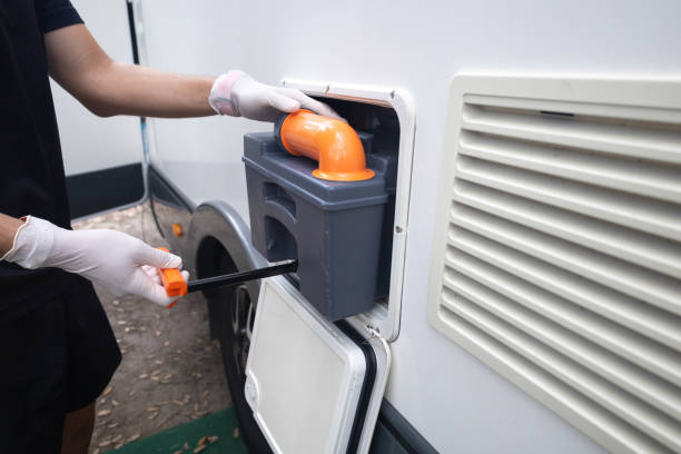 Portable Toilet Options We Offer in Logan Elm Village, OH